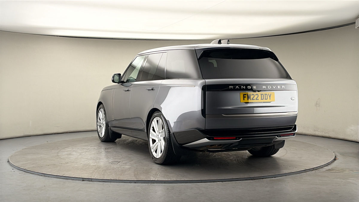 More views of Land Rover Range Rover