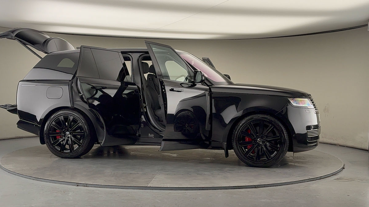 More views of Land Rover Range Rover