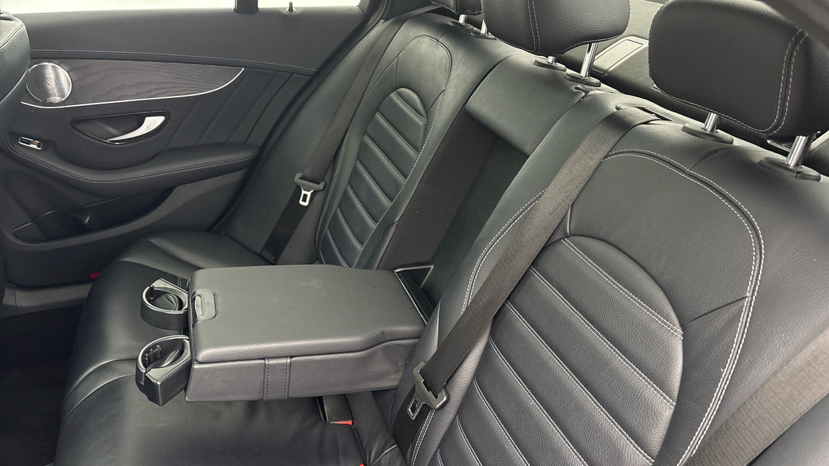 Mercedes-Benz C Class Image 9