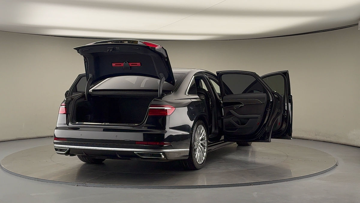 More views of Audi A8
