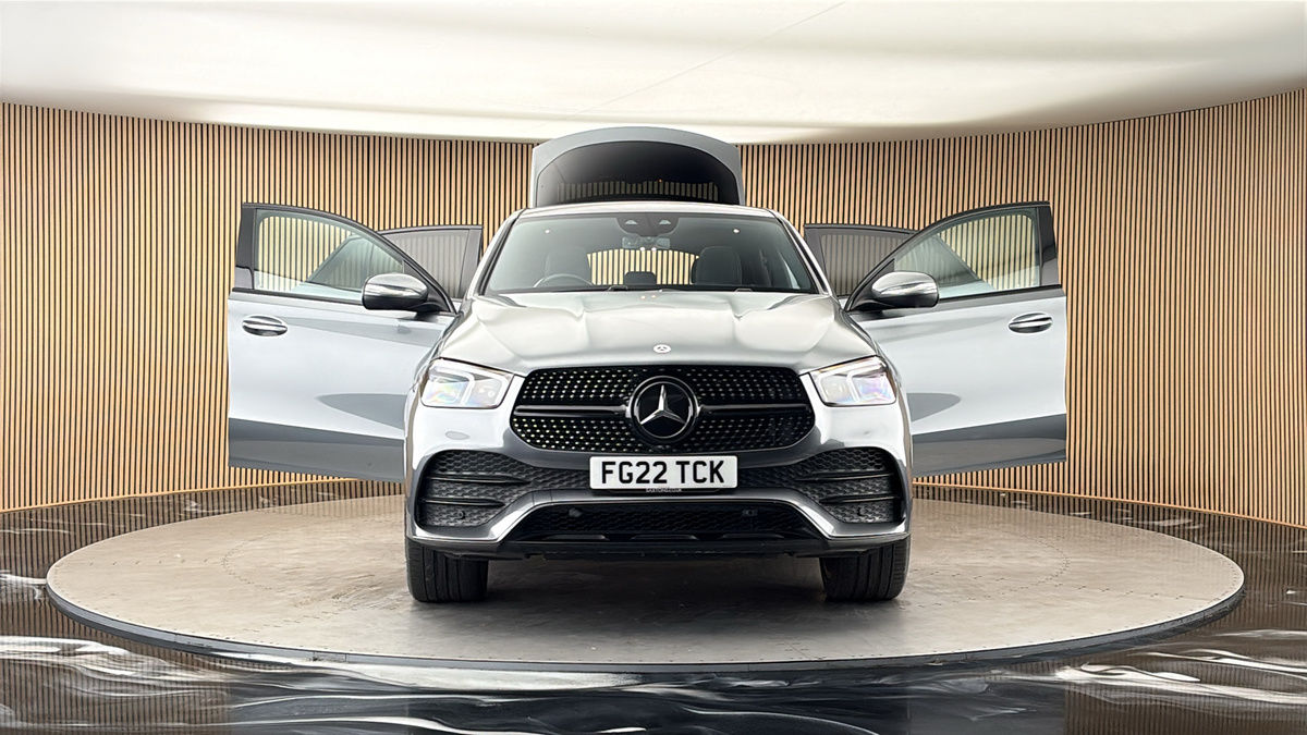 More views of Mercedes-Benz GLE