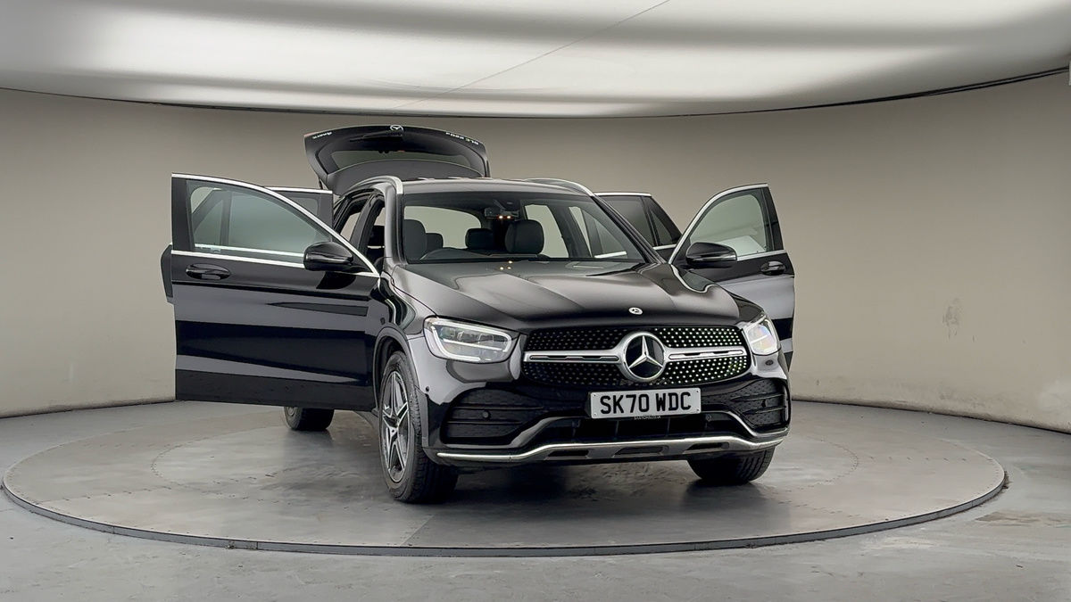 More views of Mercedes-Benz GLC