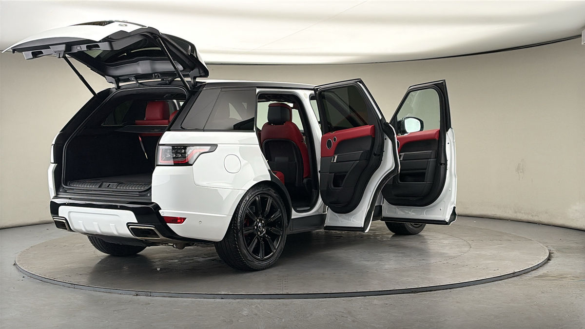 More views of Land Rover Range Rover Sport