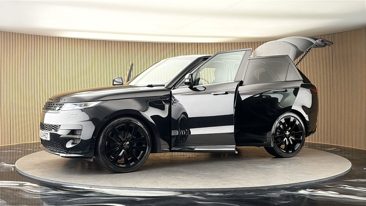 More views of Land Rover Range Rover Sport