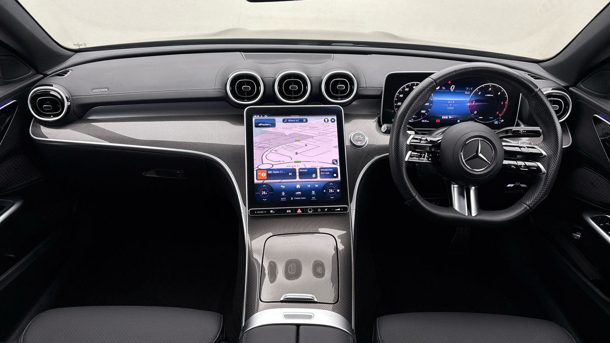 Mercedes-Benz C Class Image 12