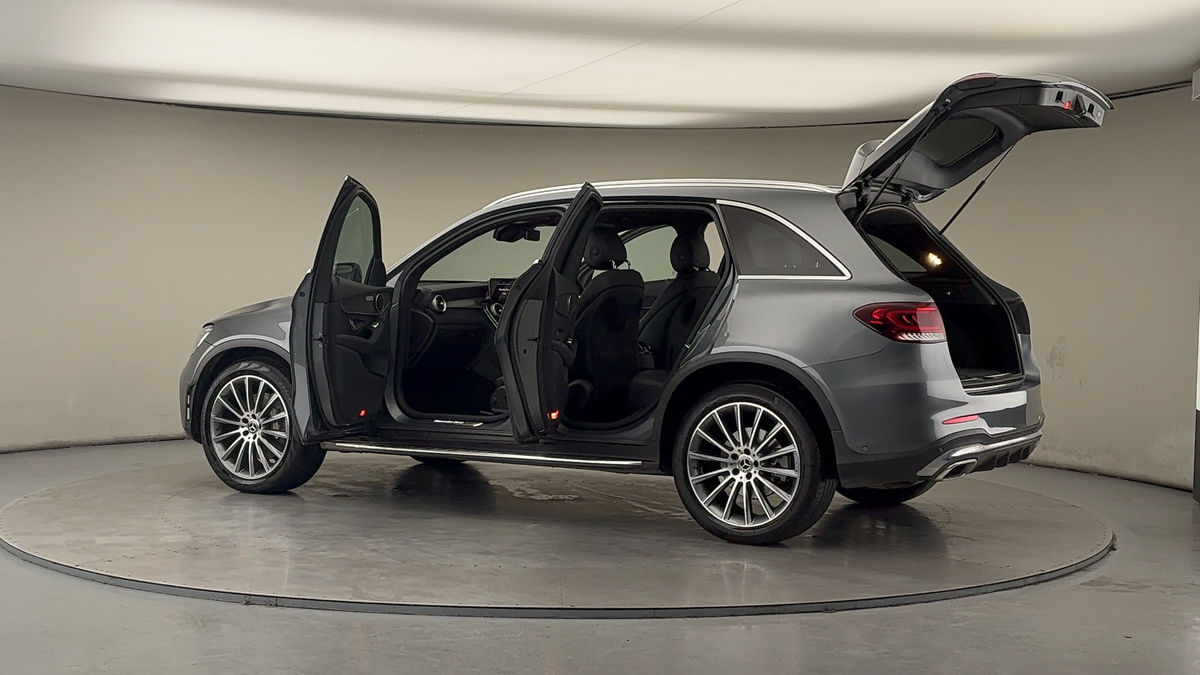 More views of Mercedes-Benz GLC