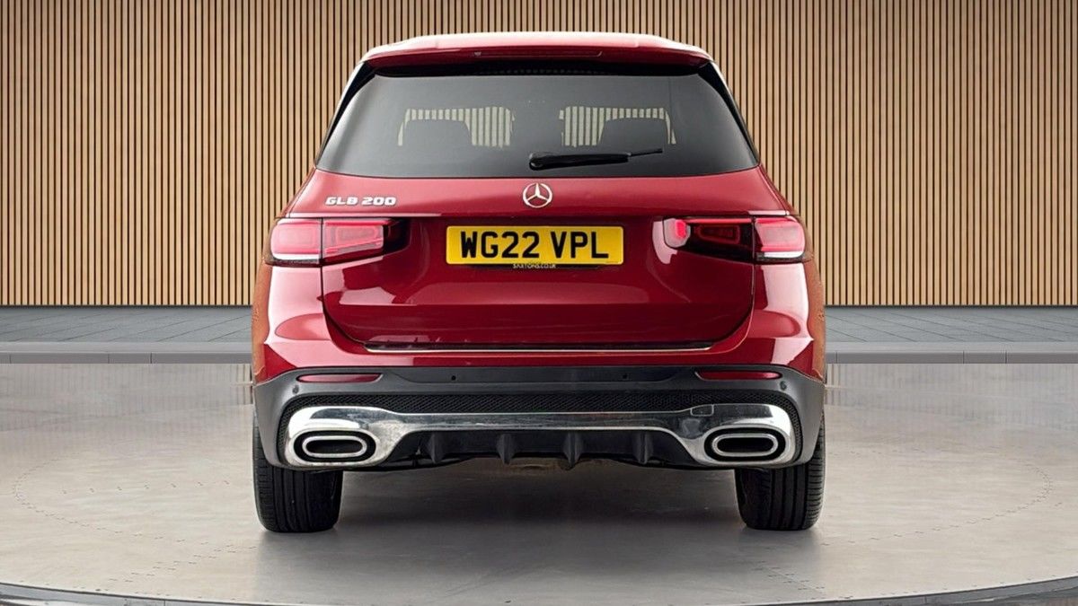 Mercedes-Benz GLB Image 4