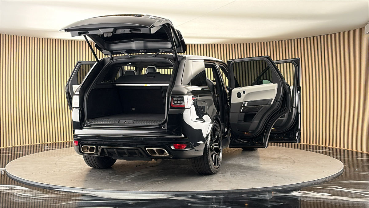 More views of Land Rover Range Rover Sport