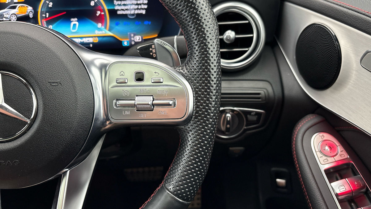Mercedes-Benz GLC Image 14