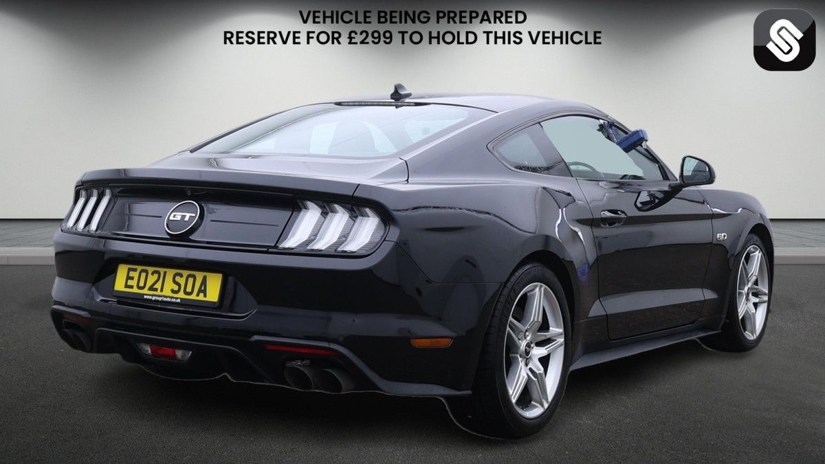 Ford Mustang Image 4