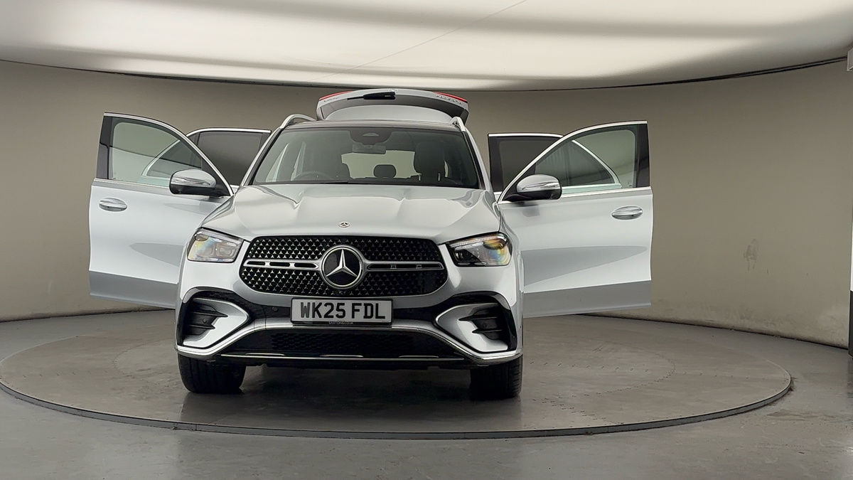 More views of Mercedes-Benz GLE