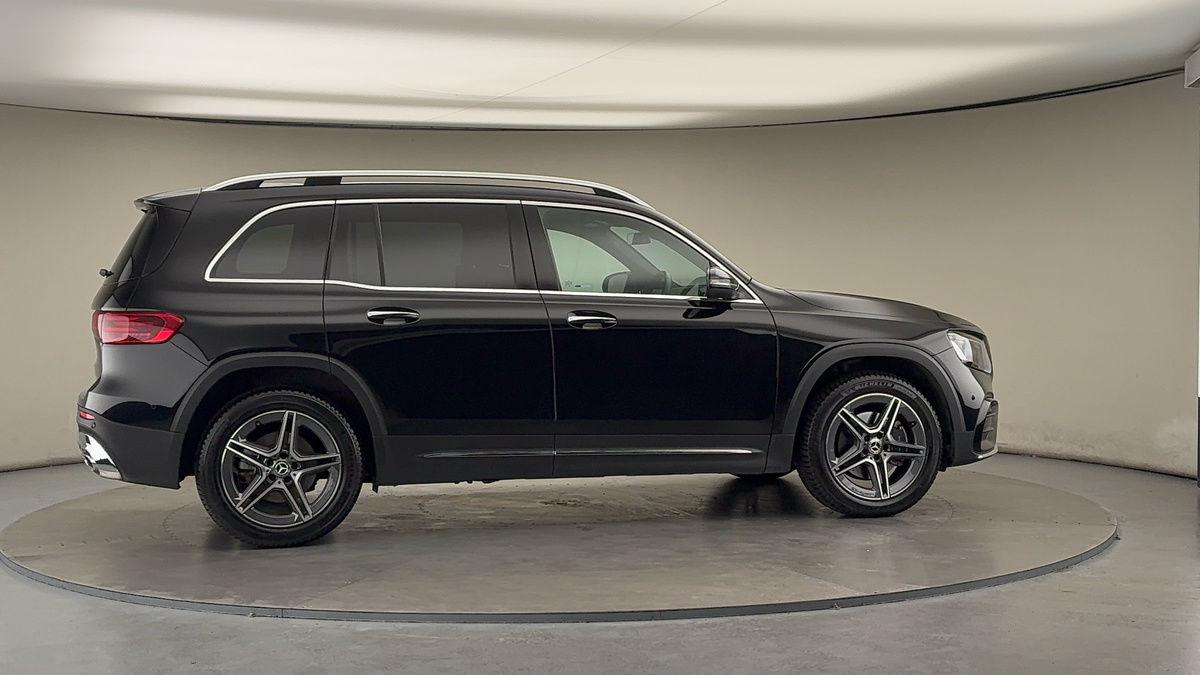 More views of Mercedes-Benz GLB