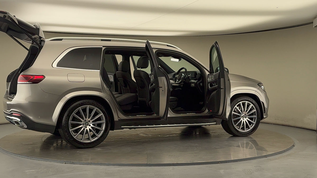More views of Mercedes-Benz GLS