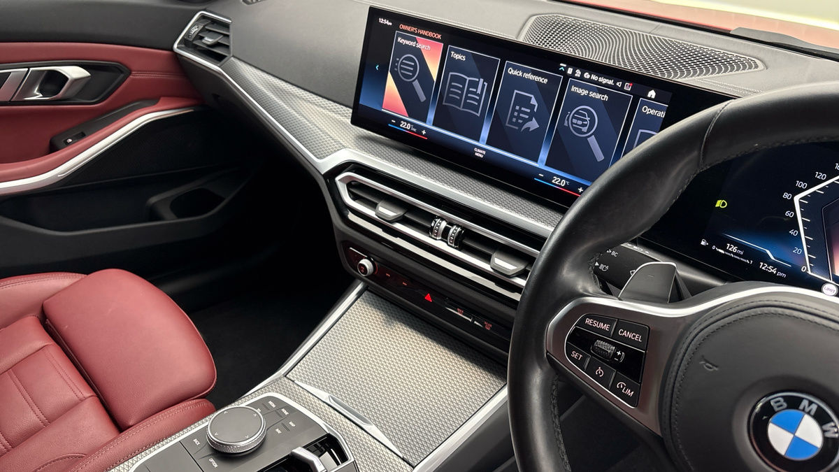 BMW 3 Series Image 18