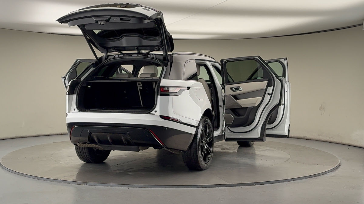 More views of Land Rover Range Rover Velar