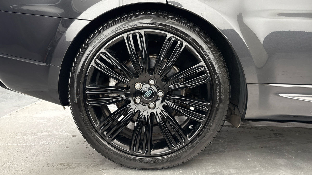 Land Rover Range Rover Sport Image 10