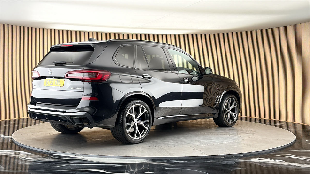 BMW X5 Image 21