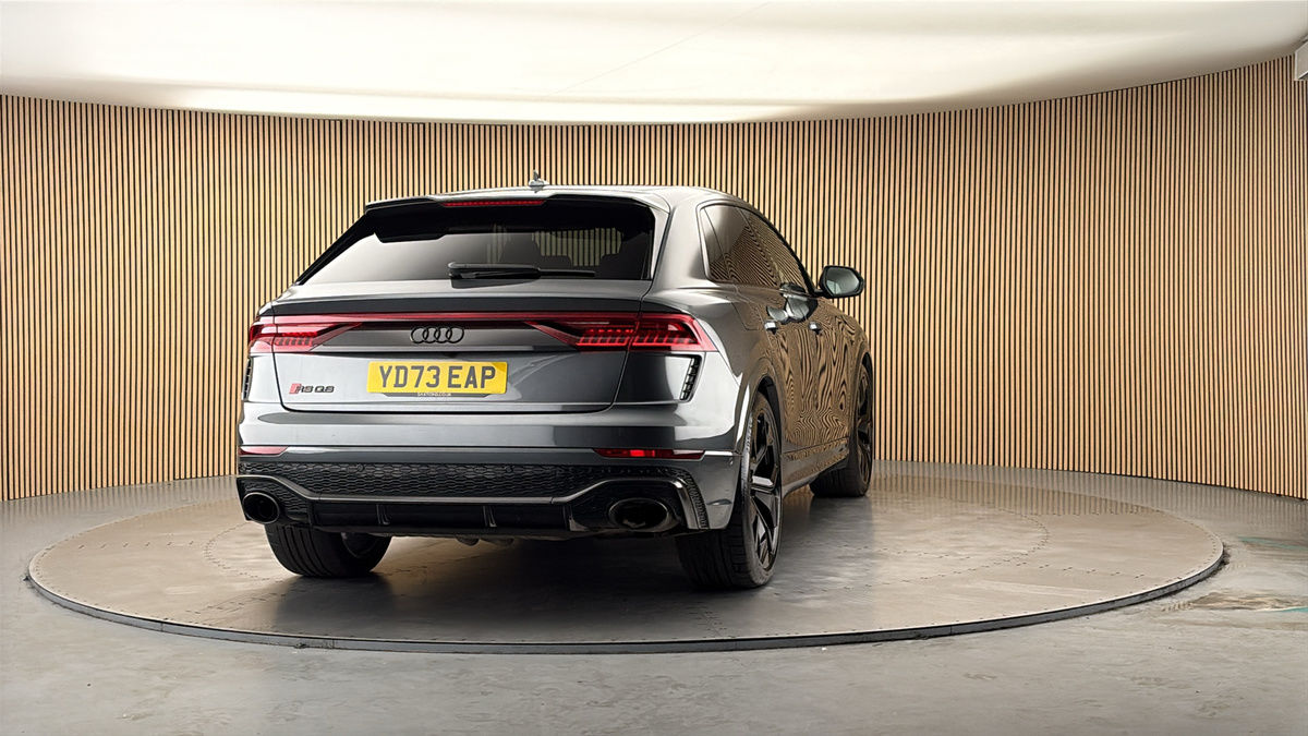 More views of Audi RSQ8