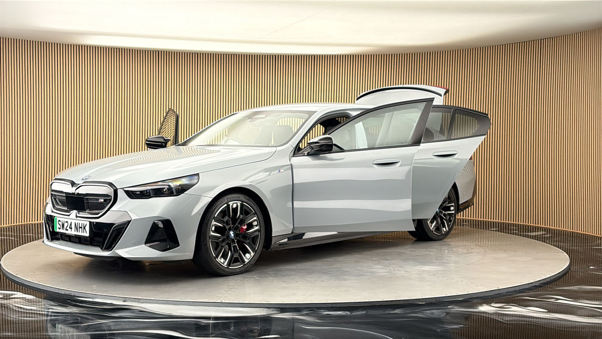 BMW i5 Image 22