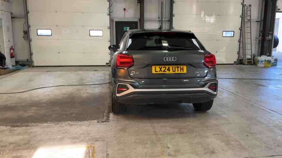 More views of Audi Q2