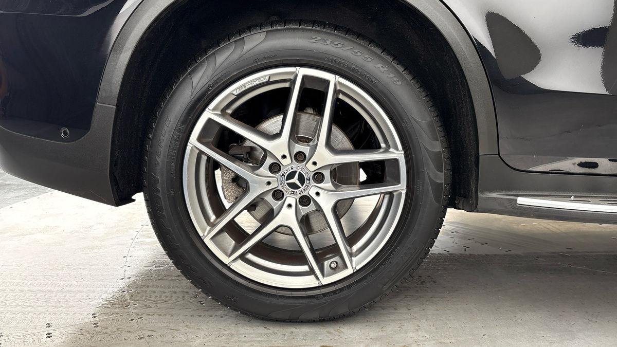 Mercedes-Benz GLC Image 10