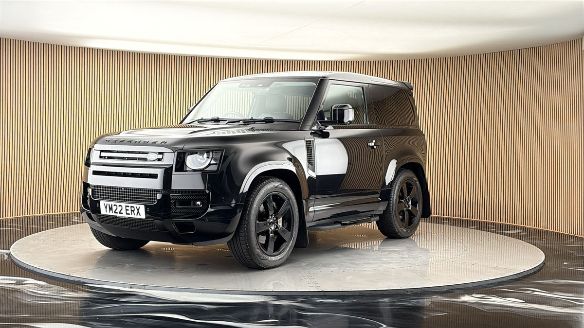 More views of Land Rover Defender 90