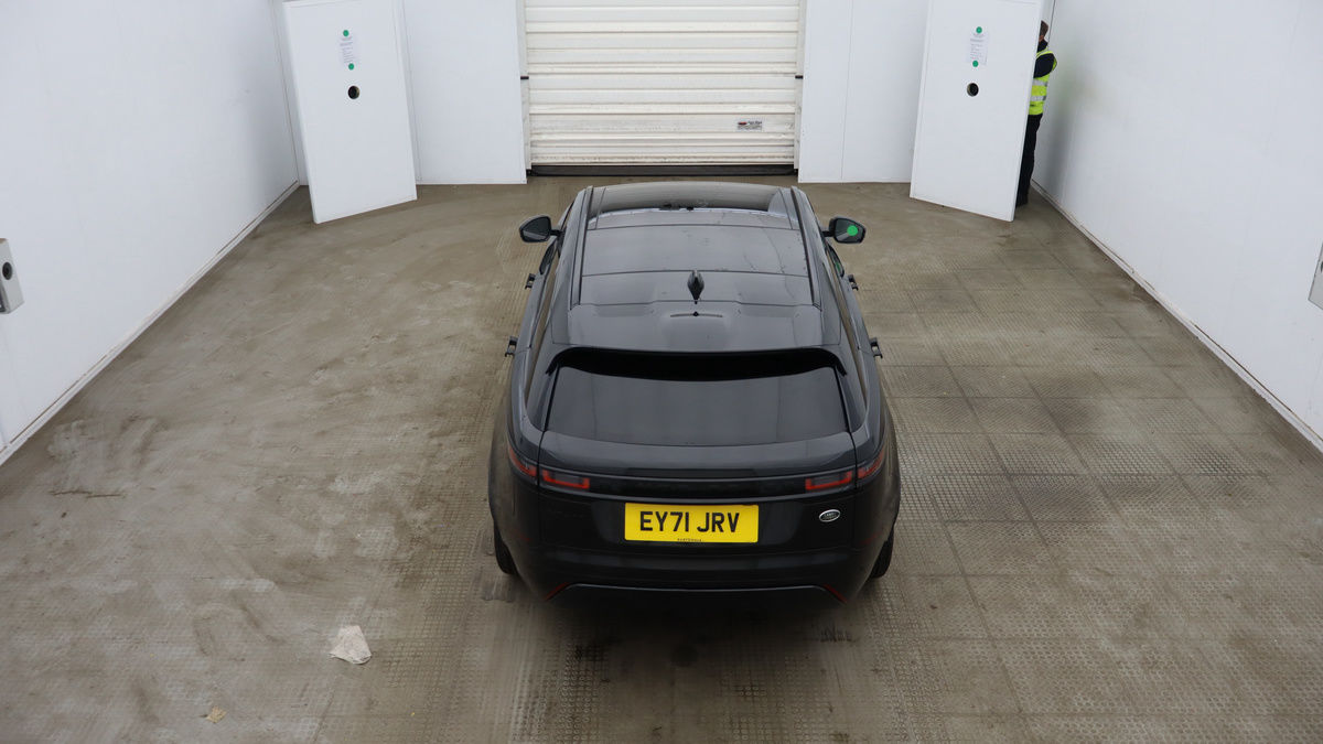 Land Rover Range Rover Velar Image 15