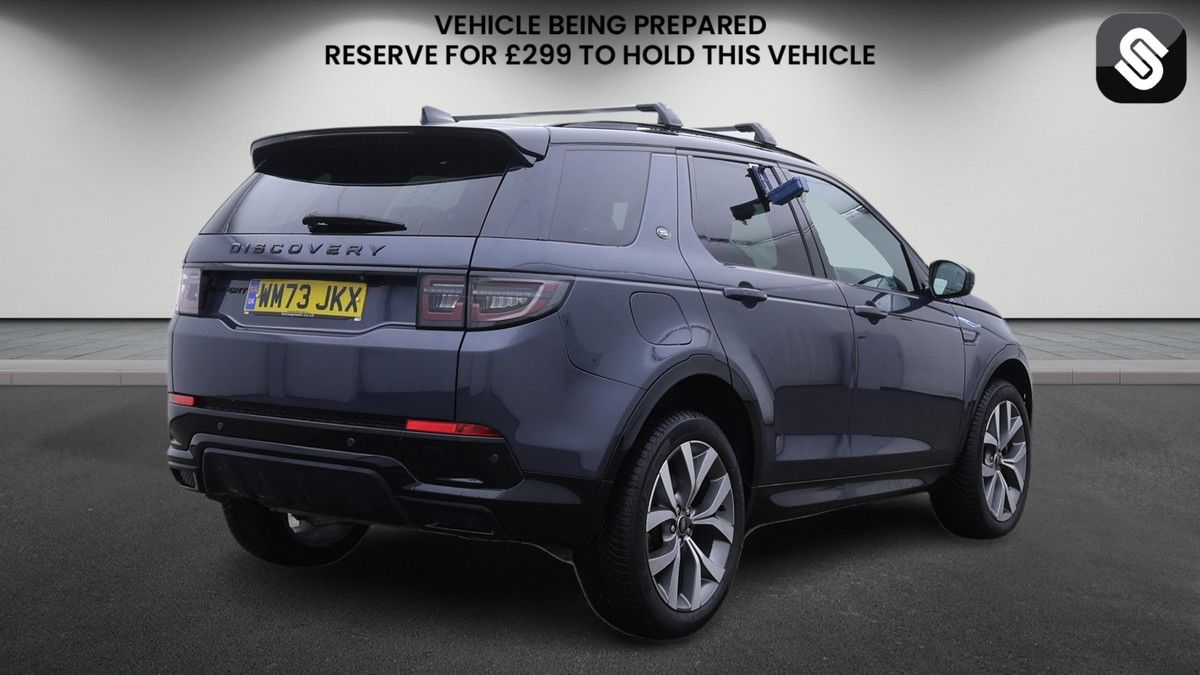 Land Rover Discovery Sport Image 4