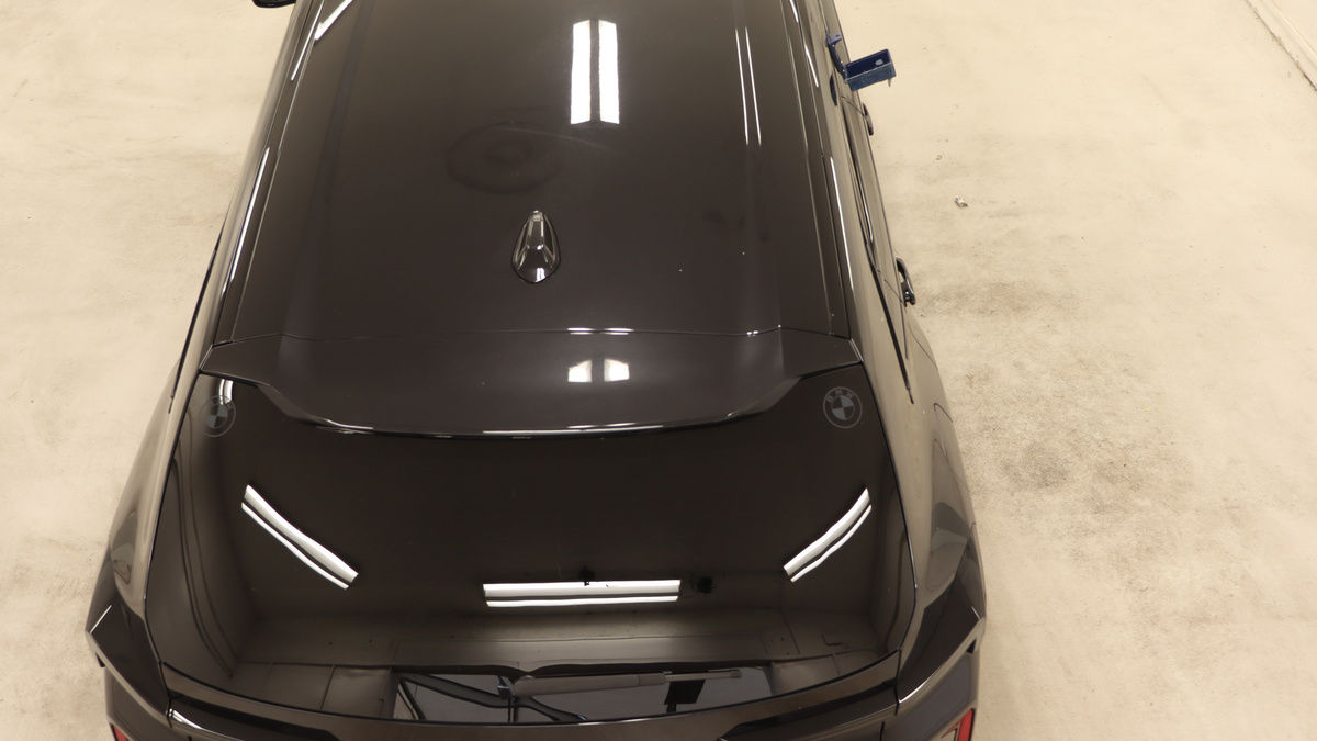 BMW XM Image 8