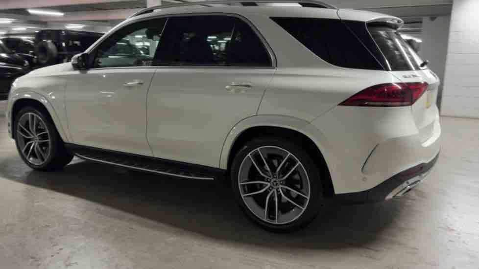 More views of Mercedes-Benz GLE