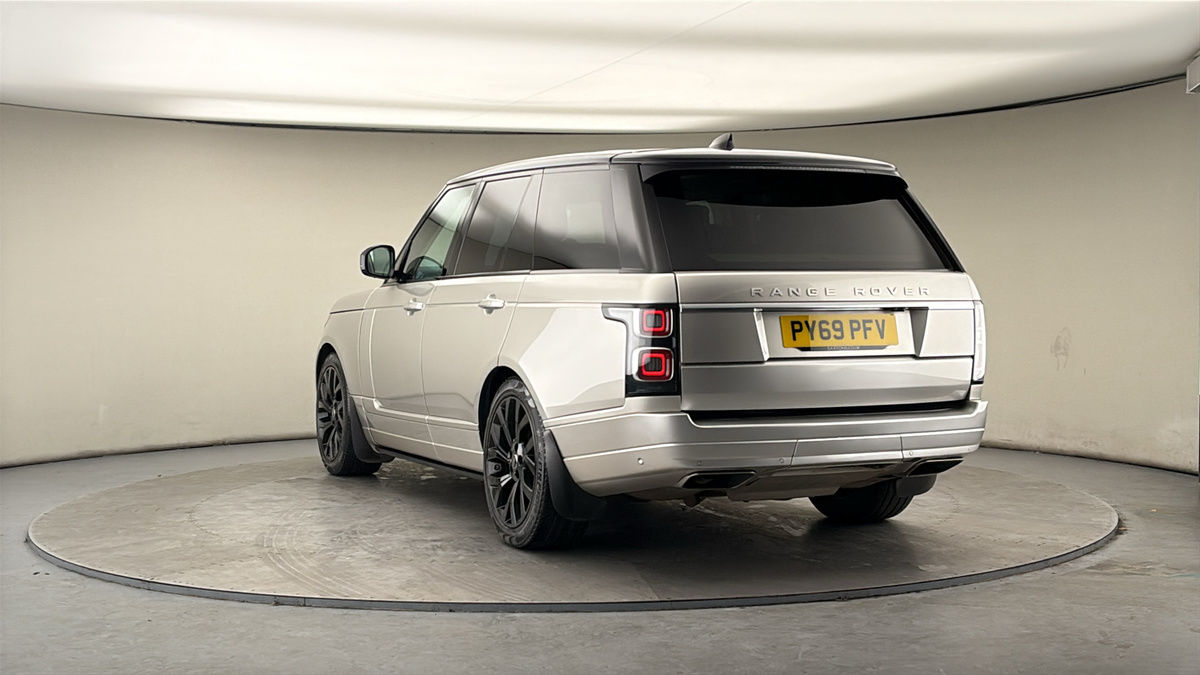 More views of Land Rover Range Rover