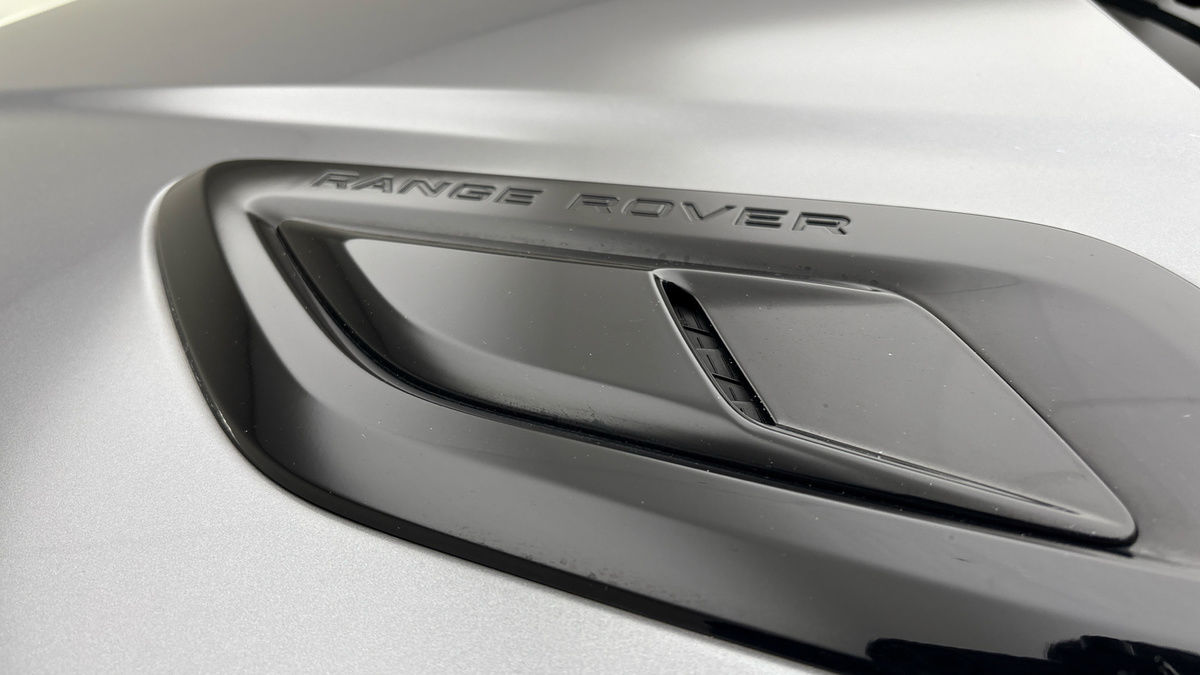 Land Rover Range Rover Sport Image 26