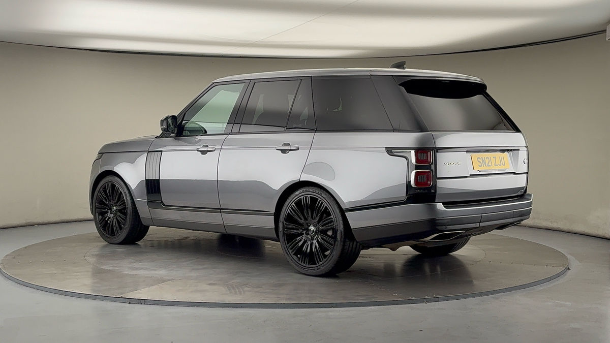 More views of Land Rover Range Rover