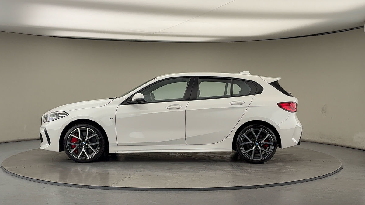 BMW 1 Series Image 15