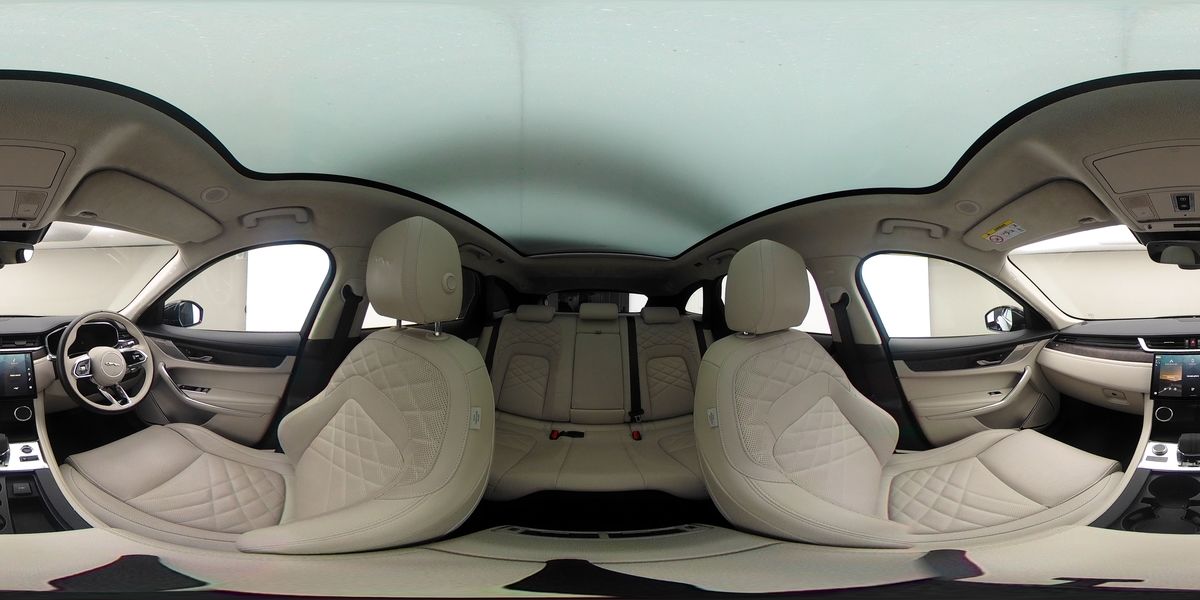 More views of Jaguar F-PACE