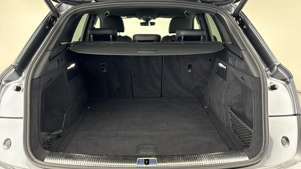 Audi Q5 Image 11