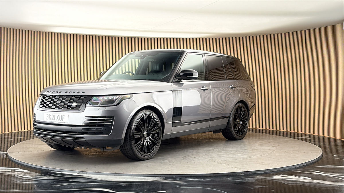 More views of Land Rover Range Rover