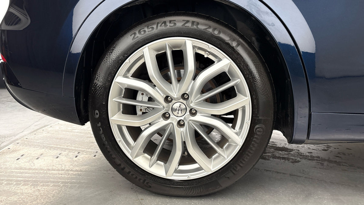 Maserati Levante Image 10