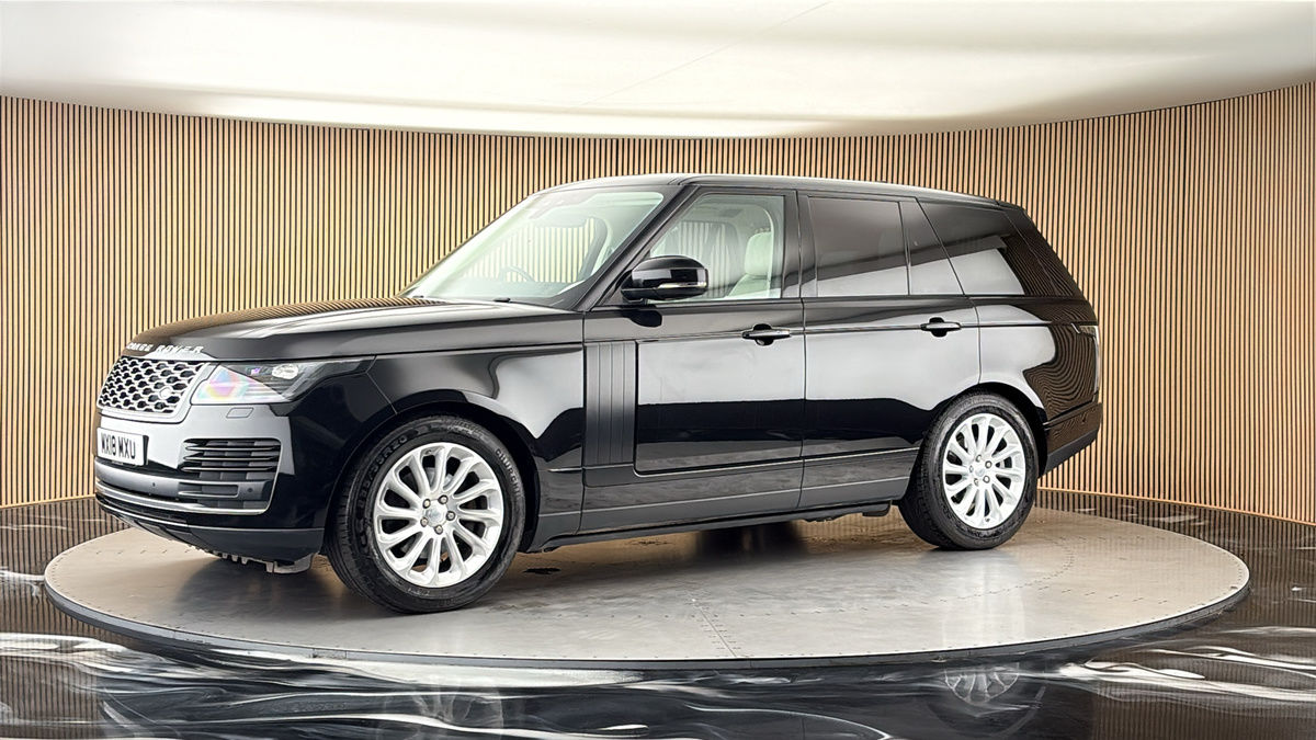 More views of Land Rover Range Rover