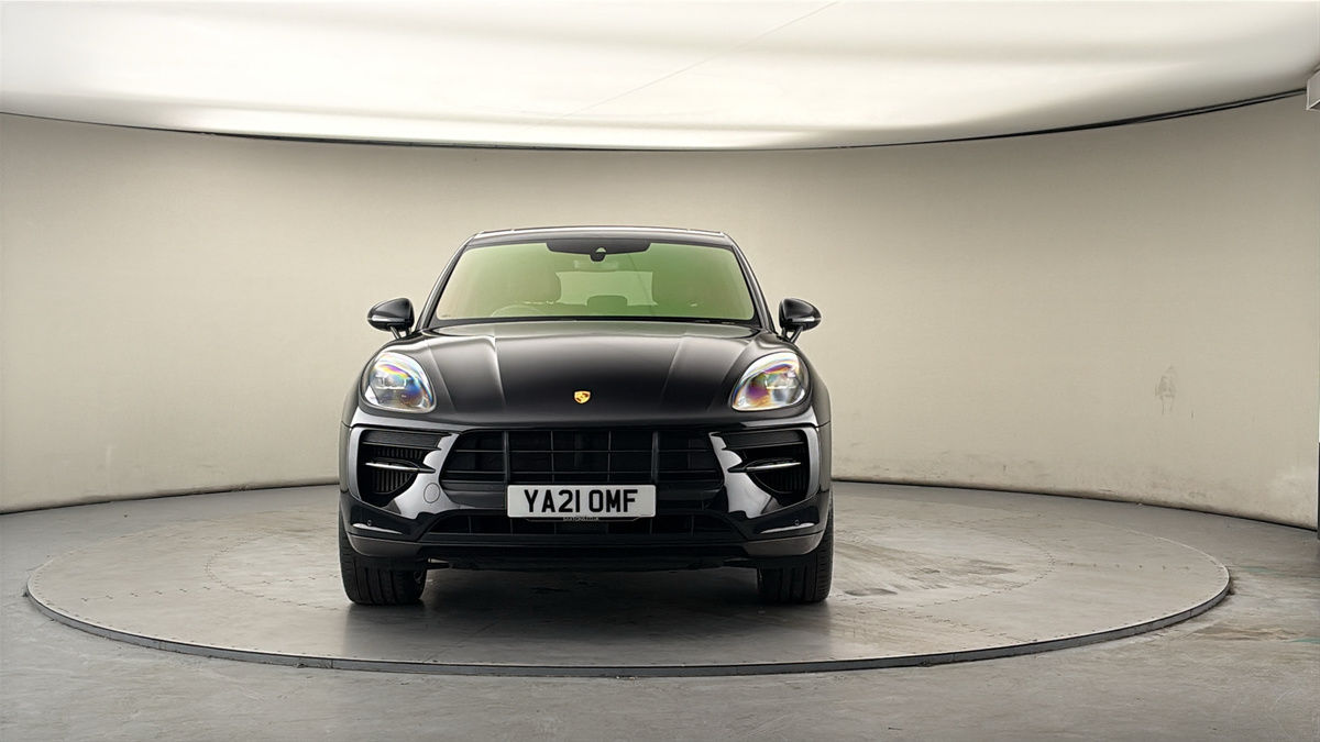 Porsche Macan Image 3