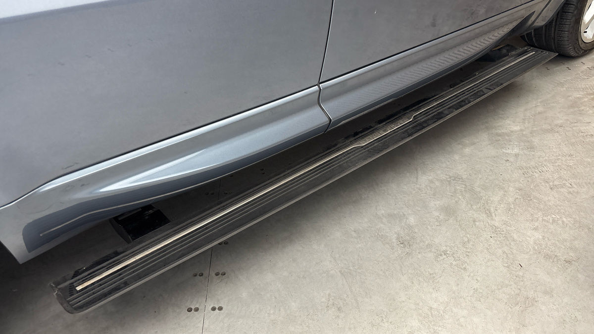 Land Rover Range Rover Sport Image 33
