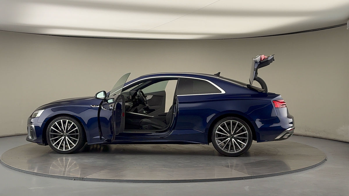 More views of Audi A5