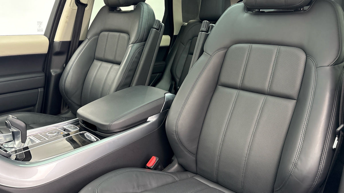 Land Rover Range Rover Sport Image 7