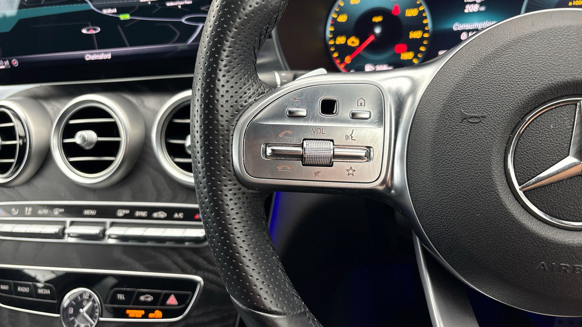 Mercedes-Benz C Class Image 13