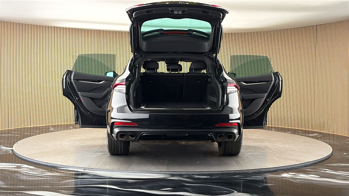 More views of Maserati Levante