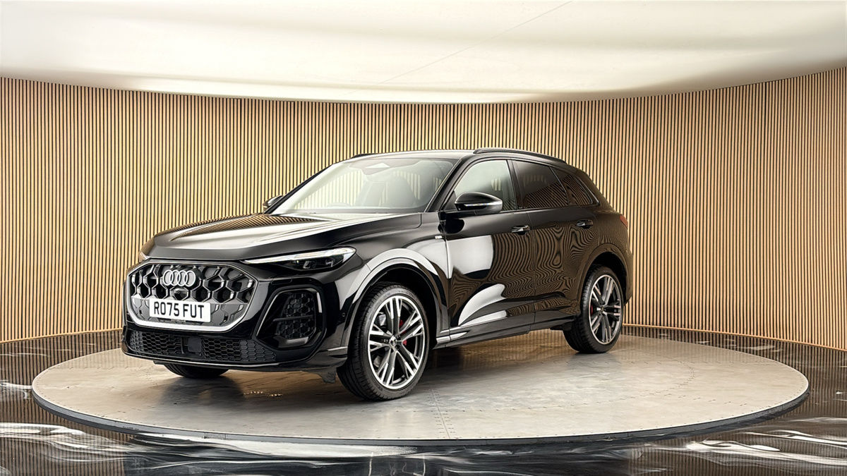 More views of Audi Q5
