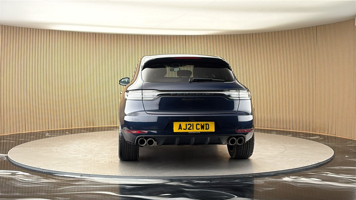 More views of Porsche Macan