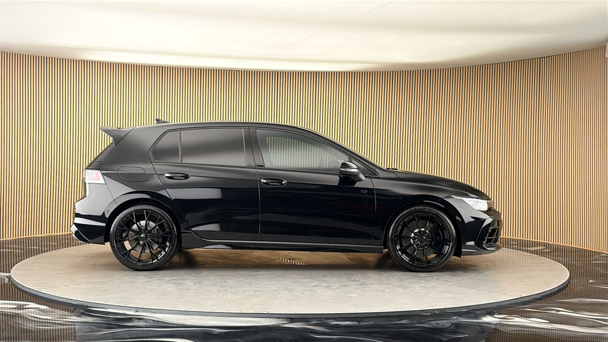 Volkswagen Golf Image 16