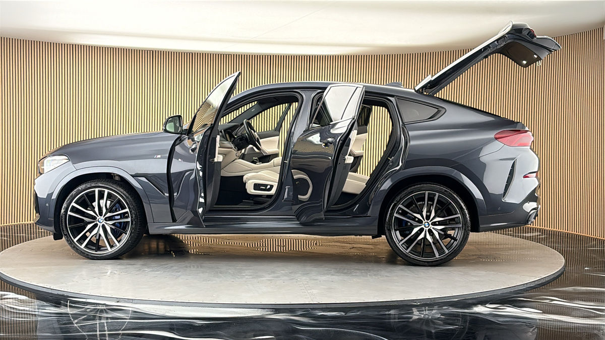 More views of BMW X6