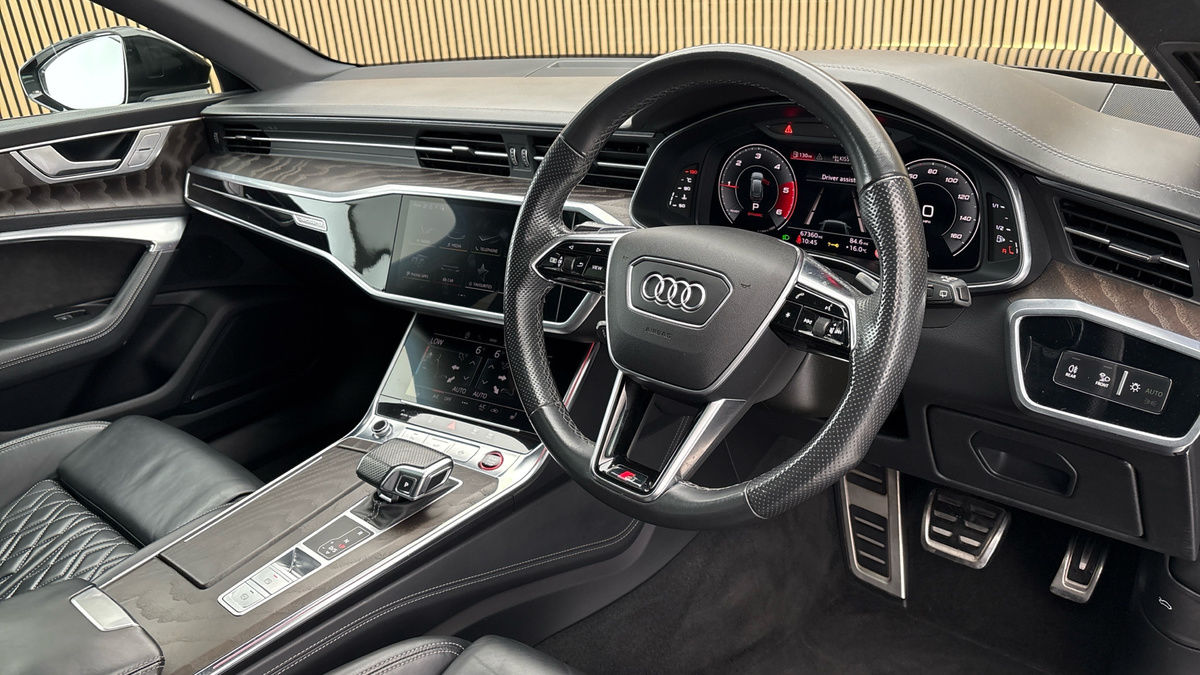 Audi S6 Avant Image 5